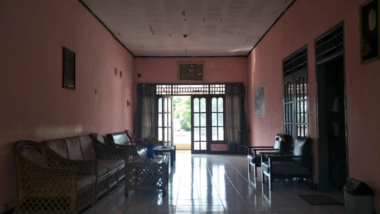 Spot On 2969 Hotel Citra Ayu Labuhan Zewnętrze zdjęcie