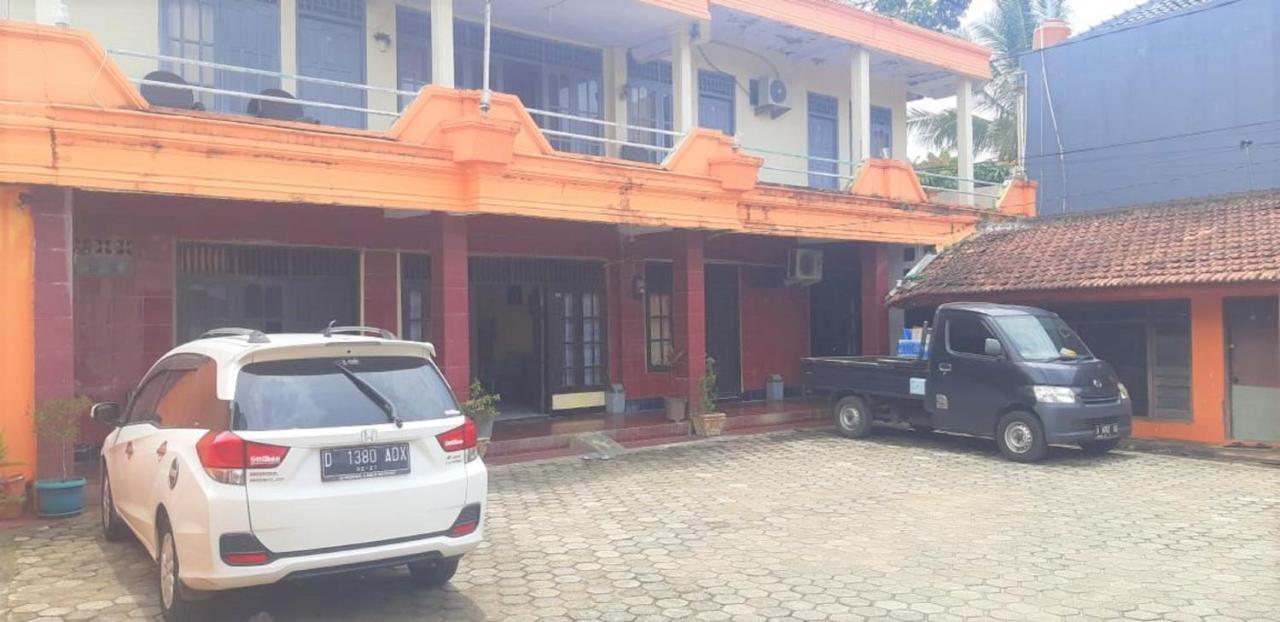 Spot On 2969 Hotel Citra Ayu Labuhan Zewnętrze zdjęcie